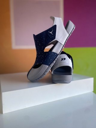 Jordan Flare Talla 35