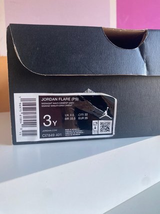 Jordan Flare Talla 35