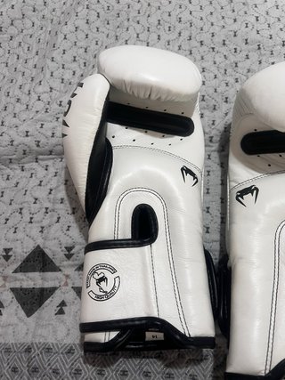 Guantes de Boxeo Venum Blancos 14 oz