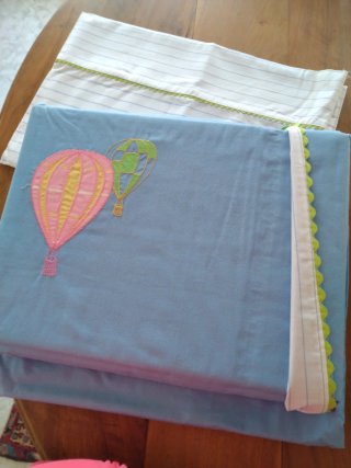 Funda Nórdica, bajera y almohada y 2 fundas cojine