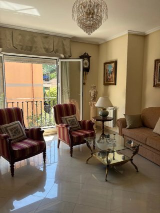 Piso en Getafe centro 102m2 hábiles  con patio