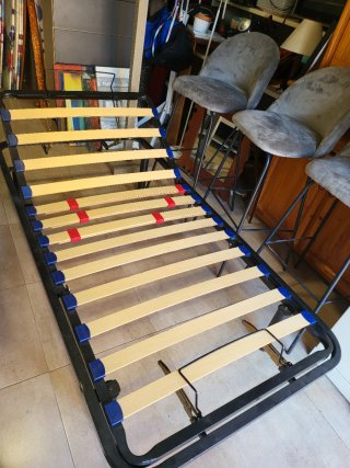 Cómoda de madera con 7 cajones