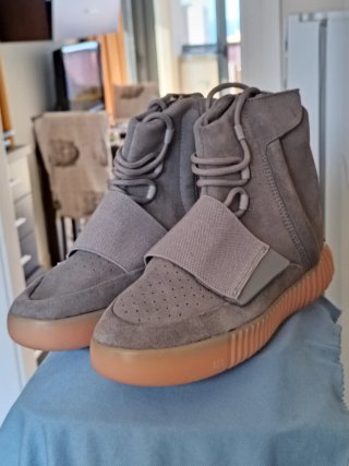 Adidas Yeezy 750 Boost Zapatos Sneaker Shoes EU 42