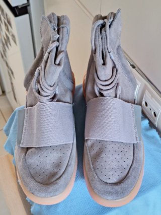Adidas Yeezy 750 Boost Zapatos Sneaker Shoes EU 42