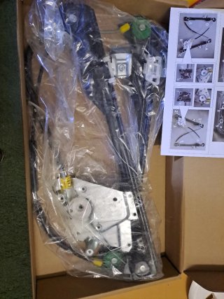 Elevalunas ford focus 98-06