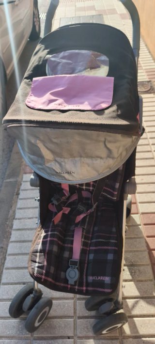 Silla de Paseo Maclaren a Cuadros Rosa