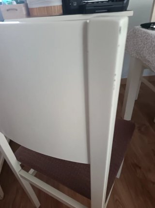 4 Sillas Blancas con Asiento Marrón