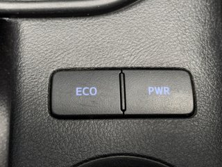 Toyota Hilux 2.4 D-4D Cabina Doble GX