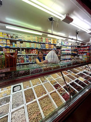 TRASPASO PARADA DE ALIMENTACIÓN EN MERCADO