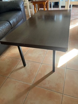 Mesa de centro madera y metal  61 por 1’15