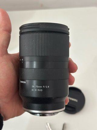 Tamron 28-75mm f/2.8 Sony E