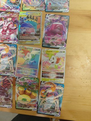 Lote Cartas Pokémon V VMAX VSTAR
