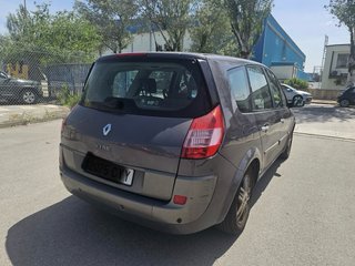 Renault Grand Scenic 2004