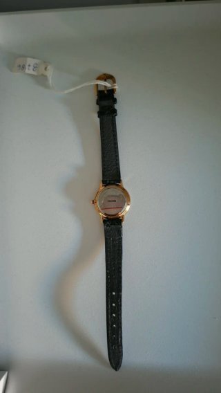 Reloj Thermion Negro/Dorado Sin Estrenar.