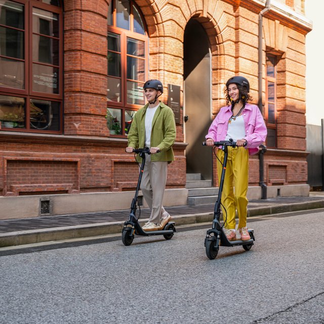 Patinete eléctrico Ninebot E2+ V2