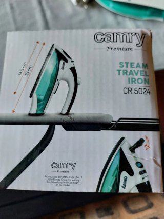 Plancha de costura o viaje Camry Mini