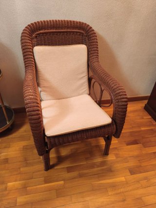 2 Sillas Mimbre Marrón y Beige