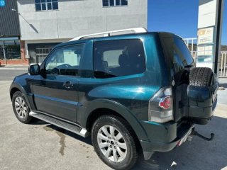 Mitsubishi Montero 2010