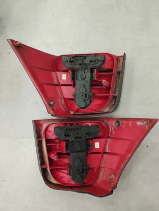 Los dos Pilotos Traseros Golf IV + Portalamparas