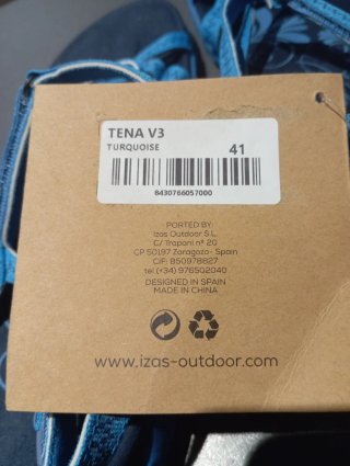 Sandalias IZAS TENA V3 azul Turquesa T.41 NUEVAS
