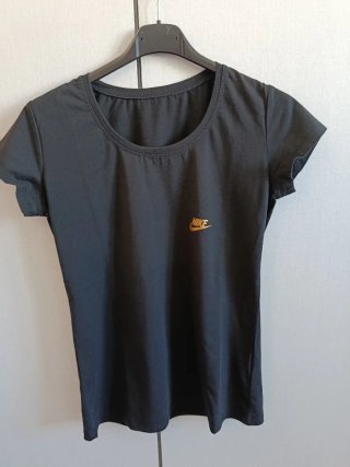 Camiseta mujer negra