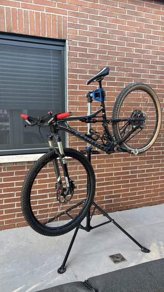 Specialized Epic Comp Carbon