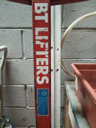 Transpaleta manual BT LIFTERS