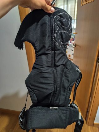 Mochila Porteo Cybex Ergonómica Negra