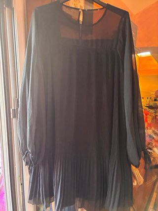 Vestido negro fiesta plisado