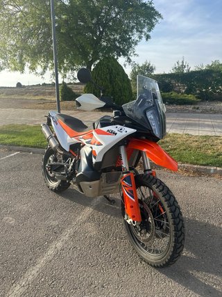 KTM 890 Adventure R 2023 / Tech pack + extras