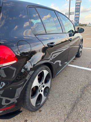 Volkswagen Golf GTI DSG