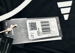 Chaqueta Adidas Talla S Negra y blanco
