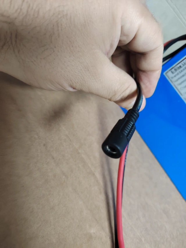 Batteria triangolare per bicicletta elettrica