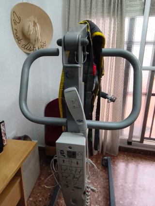 Grúa personas invacare birdie compac 150 k