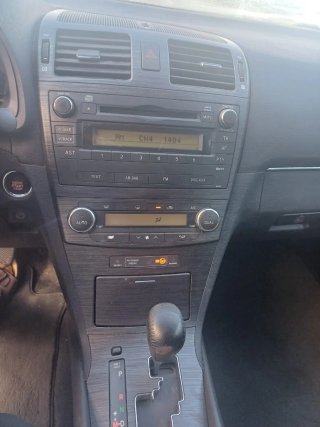 Toyota Avensis 2010