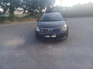 Toyota Avensis 2010