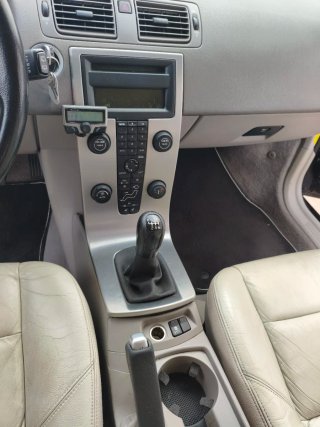 Volvo V50 2004
