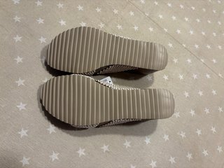 Cuñas marca Camilla’s Verano Beige/Blanco Talla 37