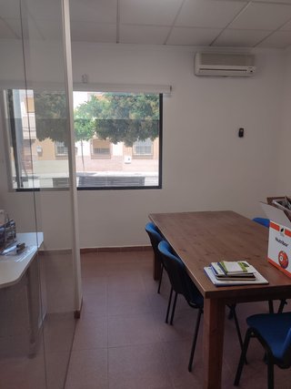 LOCAL EN ALQUILER PARA OFICINAS