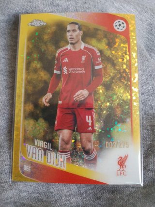 Carta Virgil Van Dijk 002/275 Topps Chrome