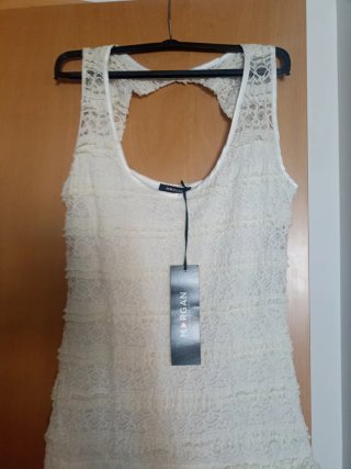 Vestido Morgan blanco encaje volantes