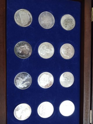 12 Monedas Centenario Real