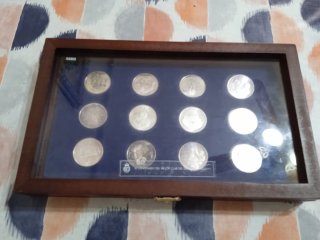12 Monedas Centenario Real