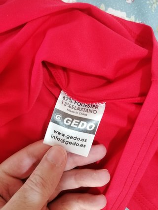 Camiseta L/XL de regalo con compras