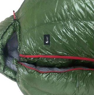 Saco de plumón Flames Creed alta calidad