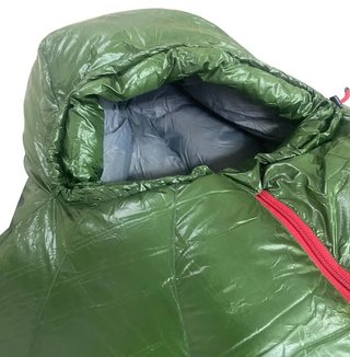Saco de plumón Flames Creed alta calidad