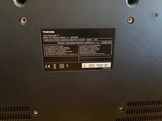 Tele 32 pulgadas Toshiba LCD 32AV5550 perfecto