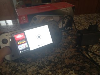 Nintendo Switch Lite Edición Especial Palkia/Dialg