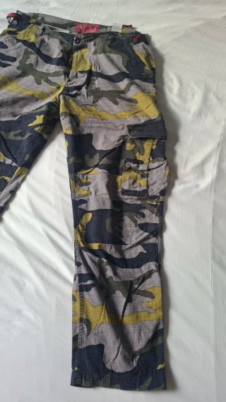 Pantalones Cargo Camuflaje