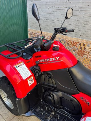 Yamaha Grizzly 660 Rojo